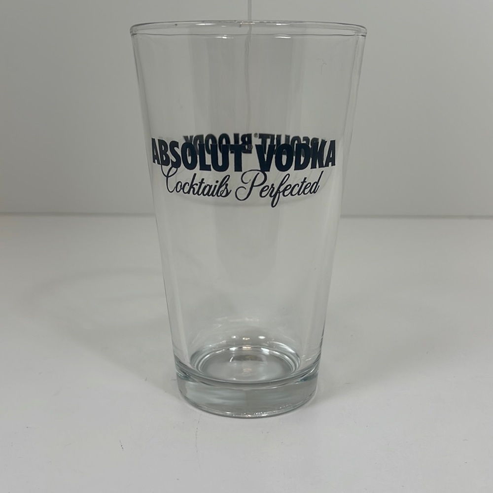 NWOT Absolut Vodka Cocktail Perfected Absolut Bloody Pint Glass